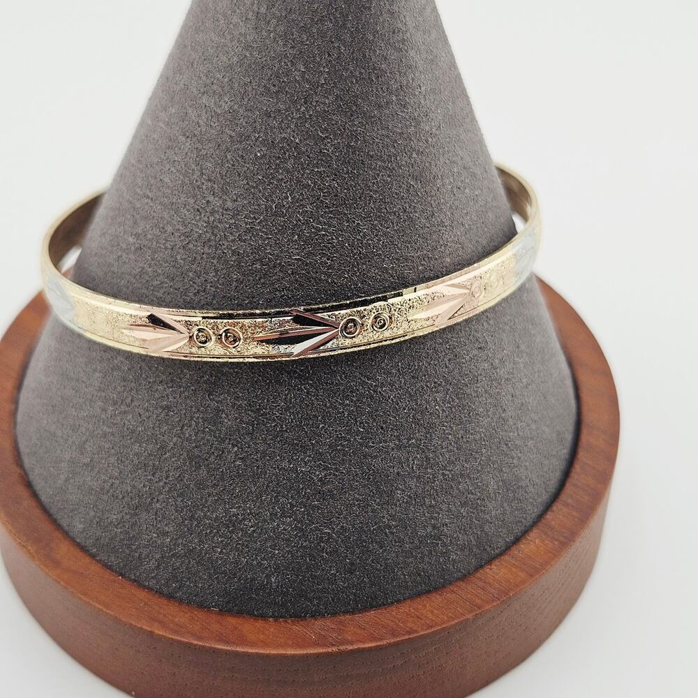 Tri Colored Metal Bangle Bracelet Etched Artesian Swirl Artsy Stackable Boho